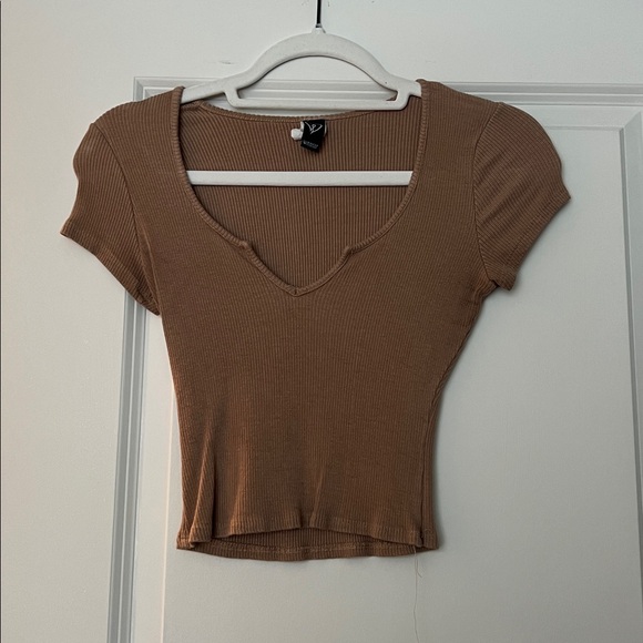 Windsor Tops - Windsor Brown Ribbed V-Neck Top